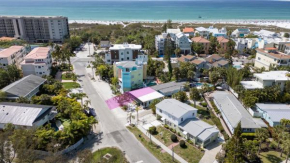 Siesta Key Village and Beach Walkable, Condo with Private Porch